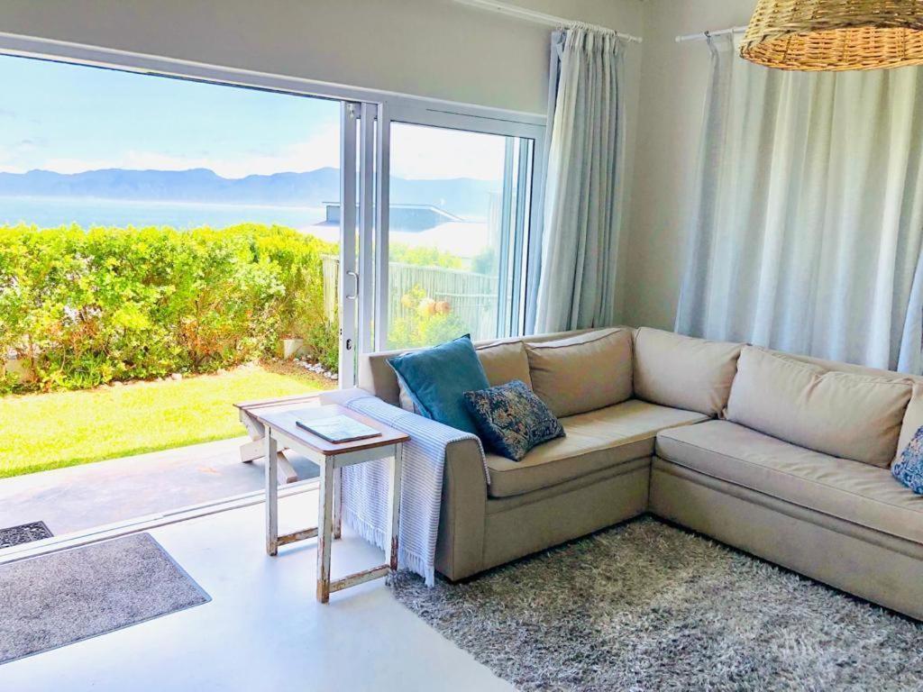 Self Catering Apartment - デ・ケルデルス エクステリア 写真